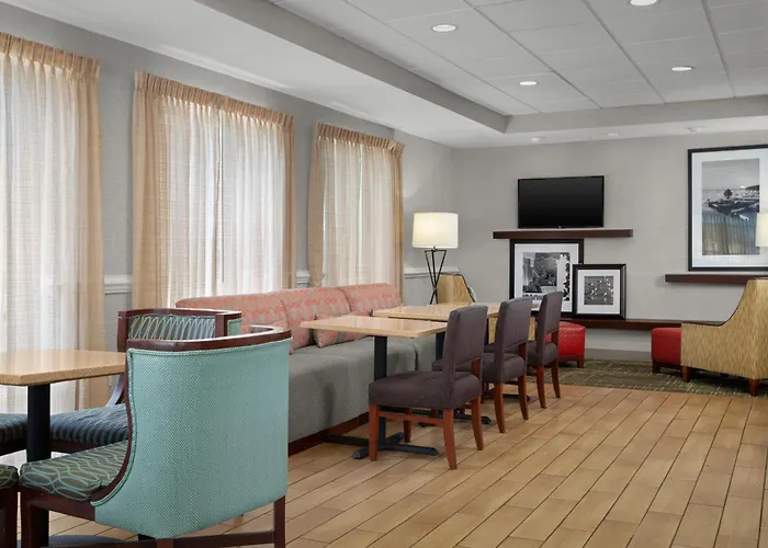 Hampton Inn By Hilton Panama City Beach